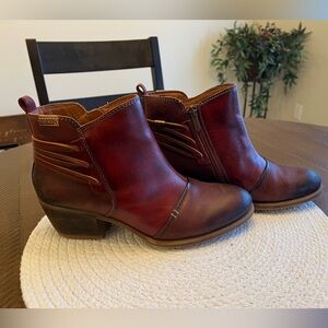 Pikolinos Baqueira Leather Bootie EU39 EEUC